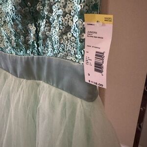Elegant Sequin Juniors Dress in Mint Green